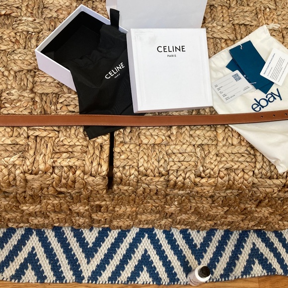 Celine Medium Triomphe Belt in Natural Calf Skin Size 75 - Picture 4 of 16